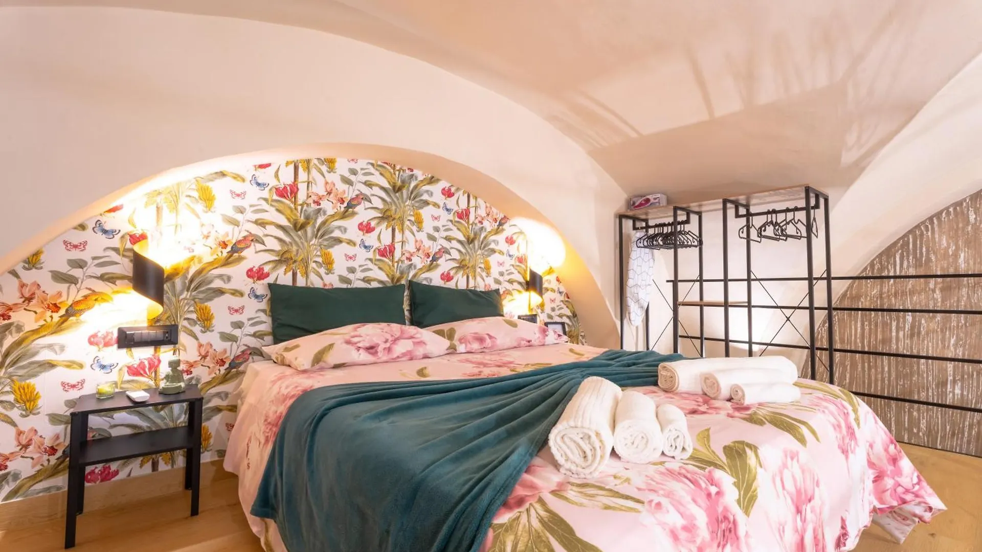 La Domus Vila Catânia 0*,  Itália